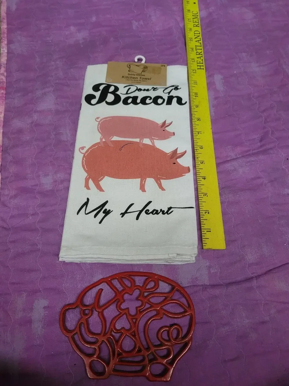 2 Quirky Kitchen Towels Don't Go Bacon My Heart Pig Dish Towels Red Cast Trivet